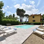 Villa La Dei Pozzi
